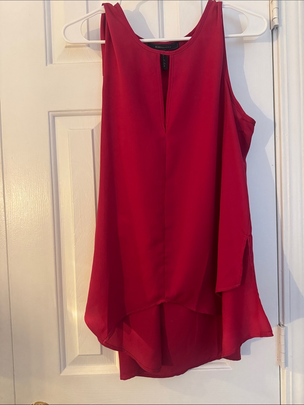 BCBGMaxAzria Red Sleeveless High-Low V-Neck Layered Dress
